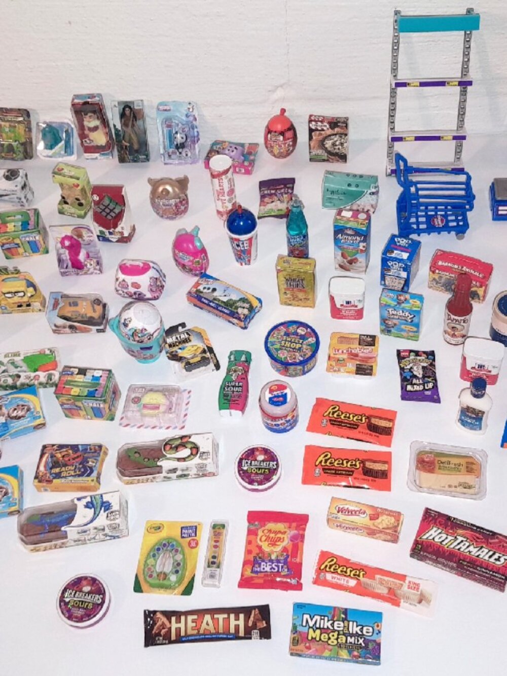 86 Pieces Zuru Mini Brands Miniverse Bundle Shopping Accessories Toys Food Candy